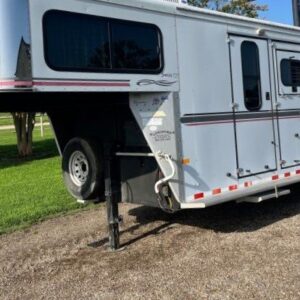 2004 Sundowner 3 Horse Weekender Horse Trailer | Sea Shares