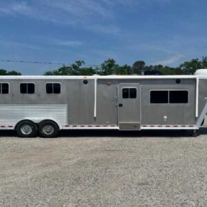 2006 Featherlite 8412LQ 4 Horse Trailer with 12′ Short Wall | Sea Shares