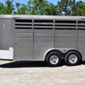 2017 CM 3HSLBP 3 Horse Trailer | Sea Shares