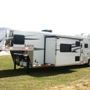 2019 Lakota Charger 4 Horse LQ with 15′ Short Wall | Sea Shares