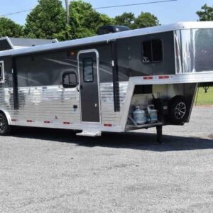 2020 Bison Laredo 3 Horse Trailer with 11′ Short Wall | Sea Shares